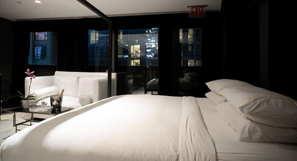 Night Hotel By Sb At Times Square New York Ngoại thất bức ảnh